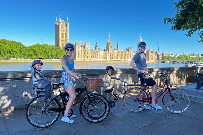 Private Family Bike Tour of London - Visiting Lambeth Palace and the Thames