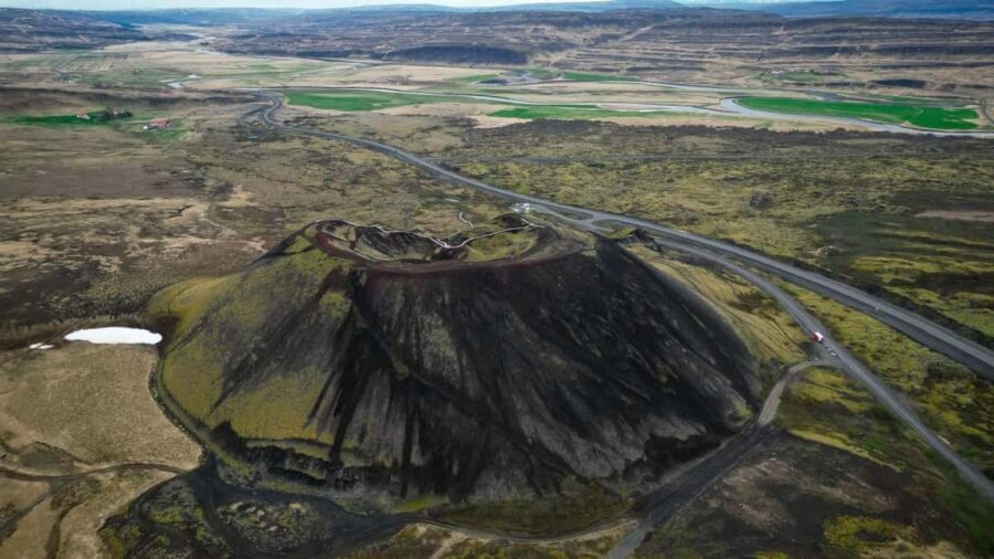 Private Farm Visit in West Iceland & Silver Circle Daytour - Flexible Stops and Dining Options Along the Route