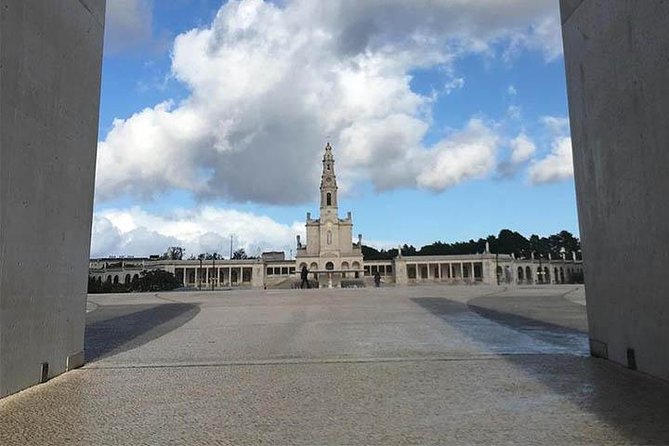 Private Fátima Half Day Tour - Exploring the Chapel of Apparitions and the Basilica