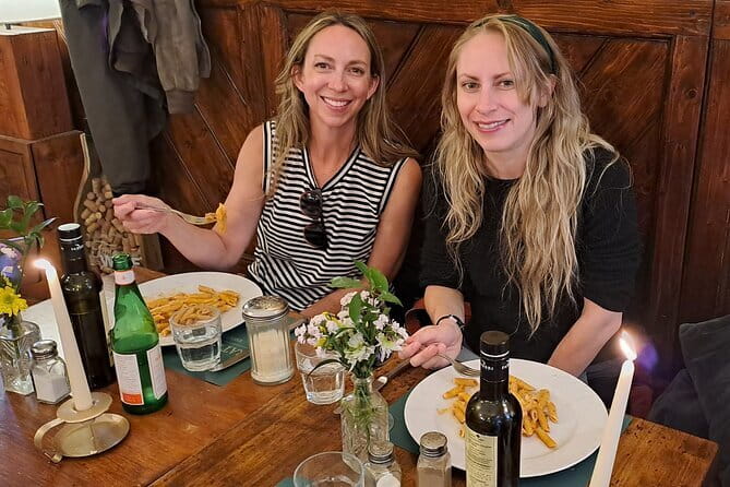 Private Flavors of Florence Walking Tour (Food and Wine Included) - Starting the Tour in Central Florence