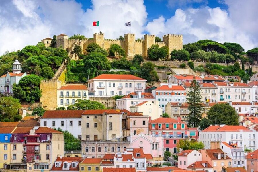 Private Full-Day Tour to Lisboa - Lisbon’s Historic Highlights with a Personal Touch
