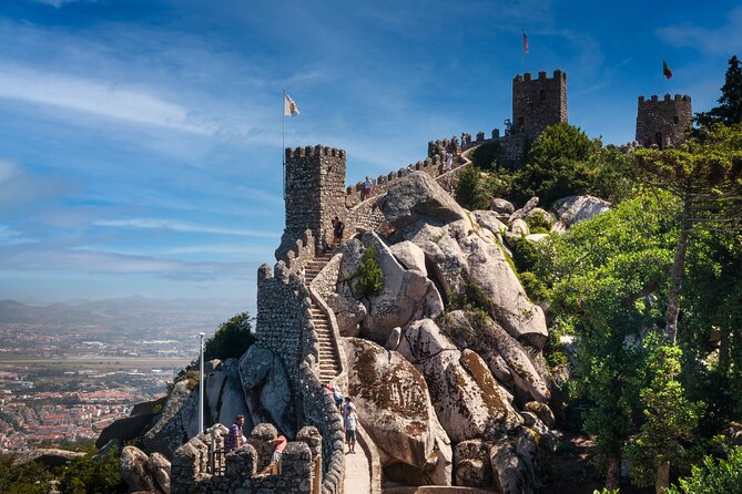Private Getaway in Sintra - Through the Hills to the Coast - Exploring the Pena Palace and Sintra Castle