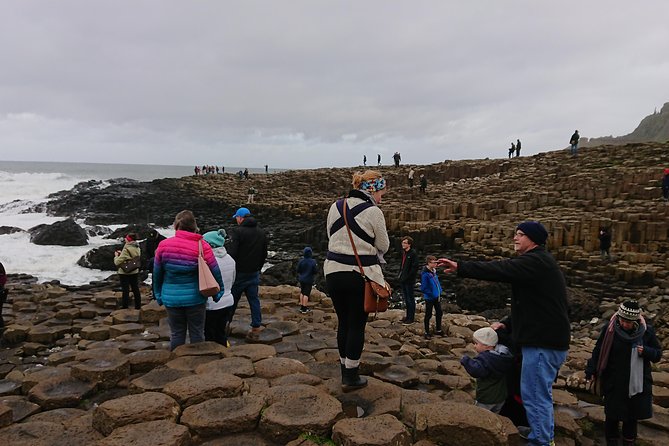 Private Giants Causeway Tour From Belfast Cruise Terminal - Visiting Carrick-a-Rede Rope Bridge: An Iconic Adventure