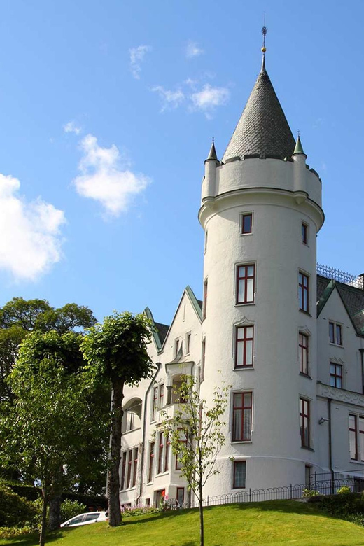 Private Guided Bergen City Sightseeing  8 Top Attractions - Explore Bergen in Comfort with a Private Guided Tour