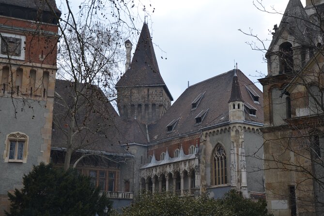 Private Guided Full Day Budapest Tour with Hidden Gems - Walking Through the Jewish Quarter and Its Murals