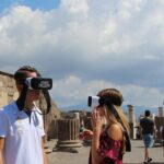 Private Guided Tour and VR Headsets in the Ancient Pompeii - The Use of Virtual Reality Headsets in Pompeii Tours