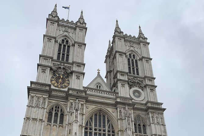 Private Guided Tour of London Landmarks - English or Italian - Key Points