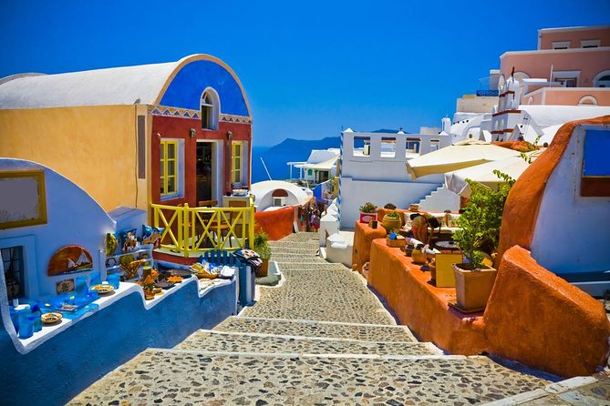 Private Half-Day Sightseeing Tour of Santorini - Discovering Oia’s Whitewashed Charm