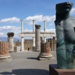 Private half-day tour with expert guide in the archaeological site of Pompeii - Exploring the Pompeii Forum