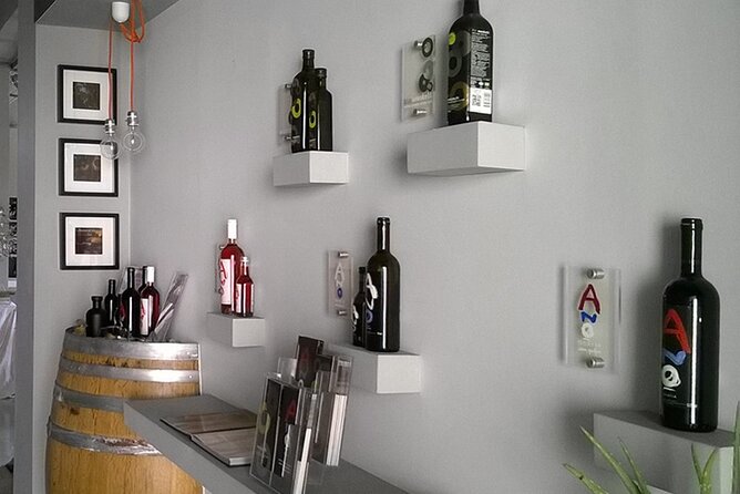 Private: Jeep Safari in 2 Wineries and Samaria Gorge with Lunch - Visiting the Monumental Olive Tree of Vouves