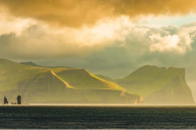 Private Kallur Lighthouse Hike - The Scenic Hike to Kallur Lighthouse
