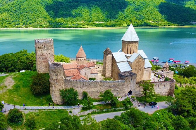 Private Kazbegi and Gudauri Mountain Tour - Visiting Zhinvali Water Reservoir: Georgia’s Natural Marvel