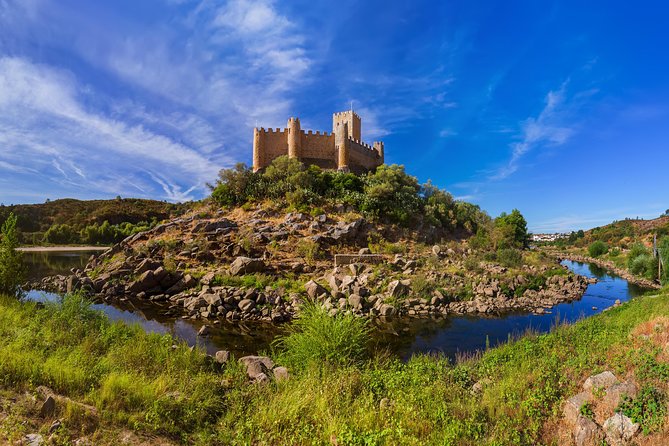 Private Knights Templar Full-Day Tour to Tomar, Almourol Castle and Constância - Almourol Castle: Portugal’s Most Famous Postcard