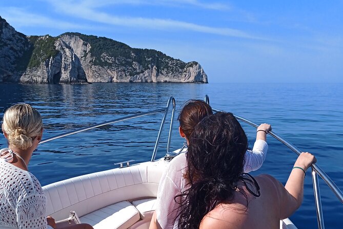 Private Luxury 6.5m 140hp Speedboat cruise Shipwreck & Blue Caves - Visiting Navagio Beach: The Shipwreck and Its Spectacular Surroundings