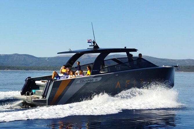 Private Luxury boat from Hvar, Bra and Vis Destination - Personalized Itinerary and Flexible Route Planning