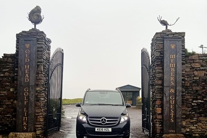 Private Luxury North Coast Causeway Tour from Belfast - Exploring Carrickfergus Castle in Just 20 Minutes
