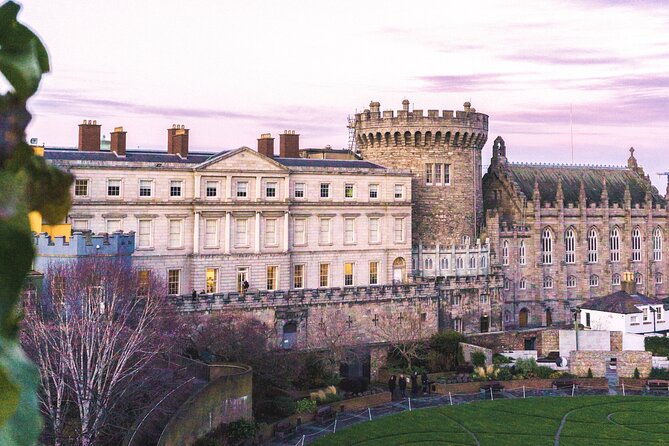 Private Luxury Tour of Dublin - Exploring Malahide Castle & Gardens