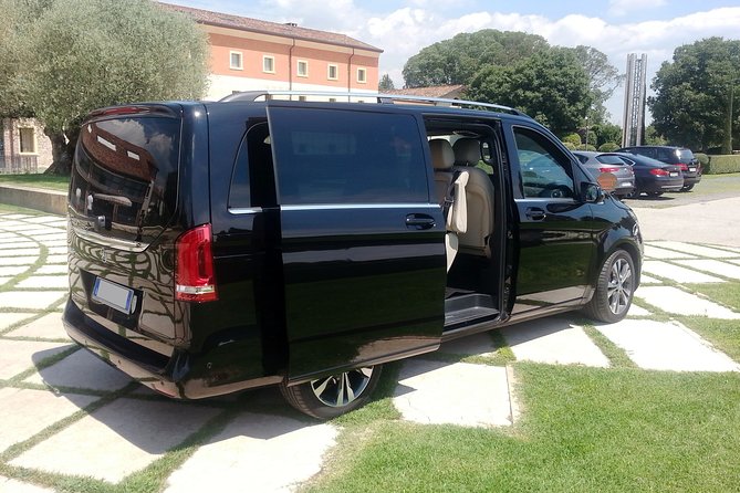 Private Luxury Transfer from Venice to Milan with stop in Verona(or vice versa) - Flexible Pick-up and Drop-off Options in Both Cities