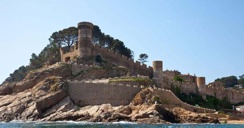 Private Medieval Villages Tour & Dinner at Sea - Departure from Barcelona and Transfer to Begur’s Coastline