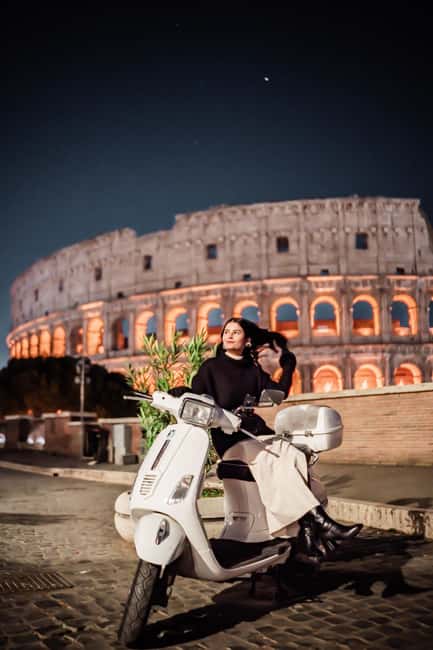 Private Moonlight Night Photo Shoot in Rome - The Allure of Rome’s Night Lights