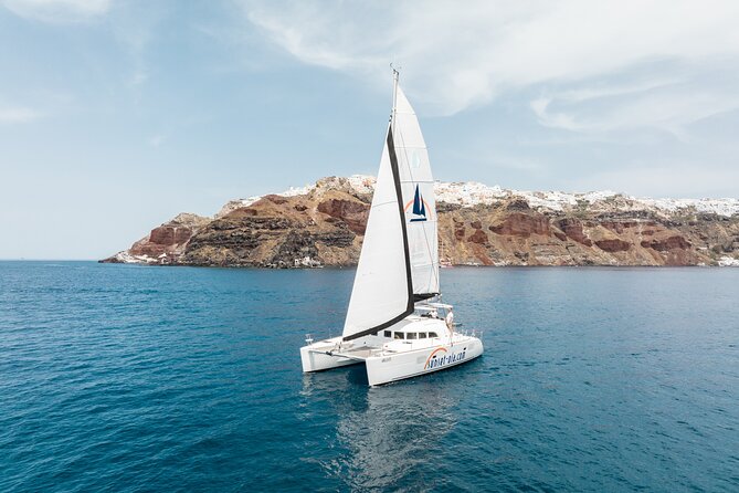 Private Morning Tour Lagoon 400-380 Sailing in Santorini ,lunch, drink, transfer - Navigating Santorini’s Most Photogenic Landmarks