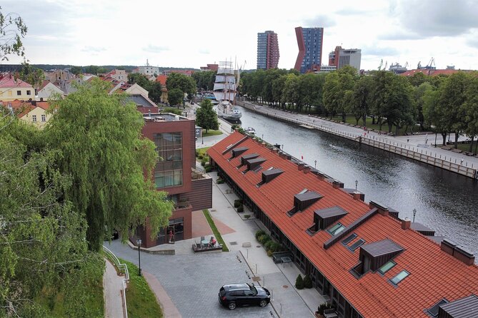 Private Old Klaipeda Guided Walking Tour - The Symbol of Love: Ännchen of Tharau