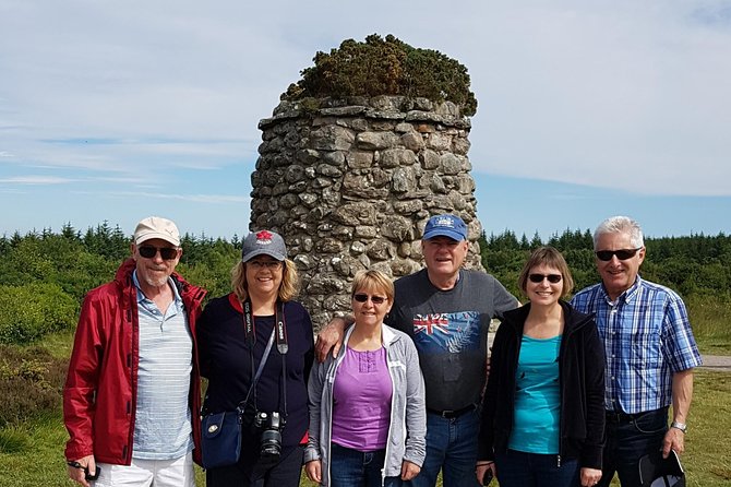 Private Outlander Tour - includes Urquhart Castle Admission - Exploring Urquhart Castle and Loch Ness