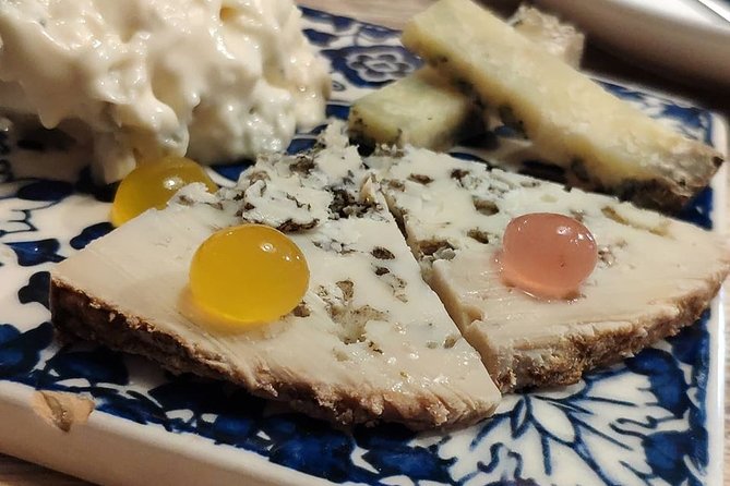 Private premium wine tasting and tapas - Starting Point at Plaza de Los Luceros, Alicante