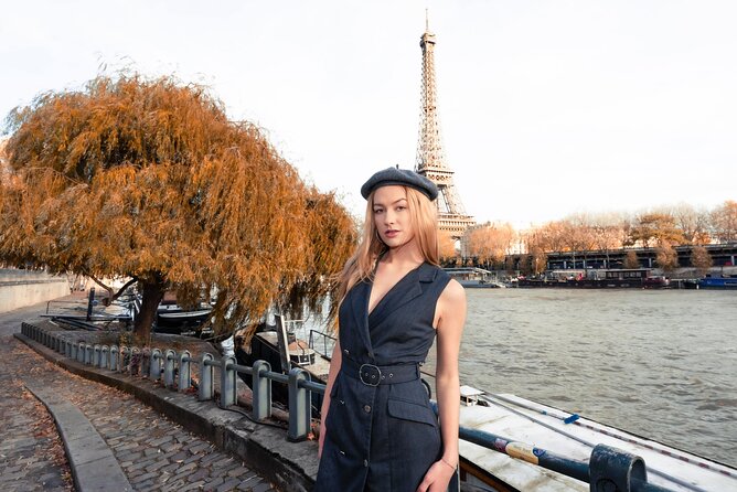 Private Professional Photoshoot near the Eiffel Tower in Paris - The Location: Meeting Point at 8 Port de Suffren
