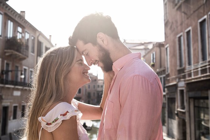 Private Professional Photoshoot Tour in Venice - Iconic Bridges and Secret Corners: Ponte dei Sospiri and Rialto