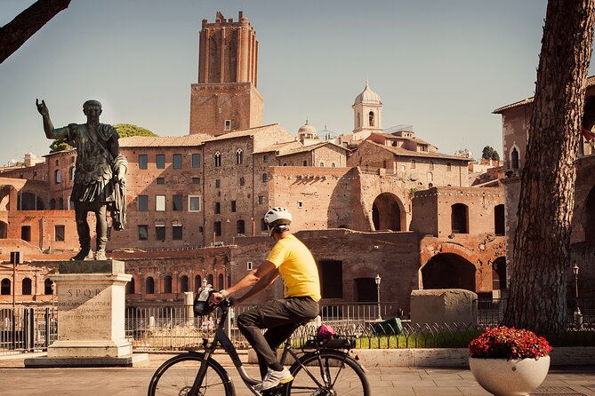 Private Rome City Bike Tour with quality Cannondale EBike - The Convenience of a Private Rome E-Bike Tour