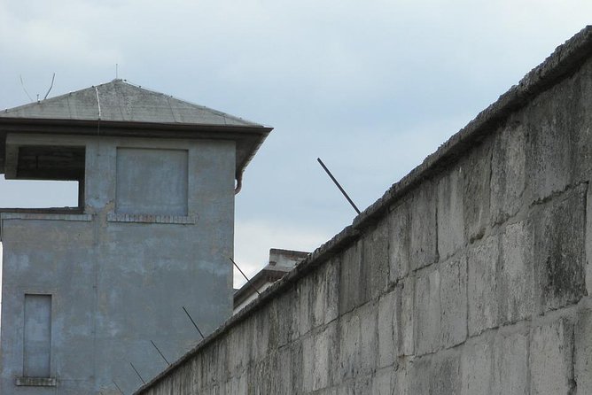 Private Sachsenhausen Concentration Camp Memorial Tour - Inside Sachsenhausen: What You Will See