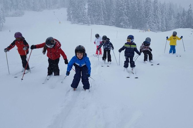 PRIVATE Ski Lessons in Brasov, Romania - Experienced Ski Instructors Using Modern Techniques