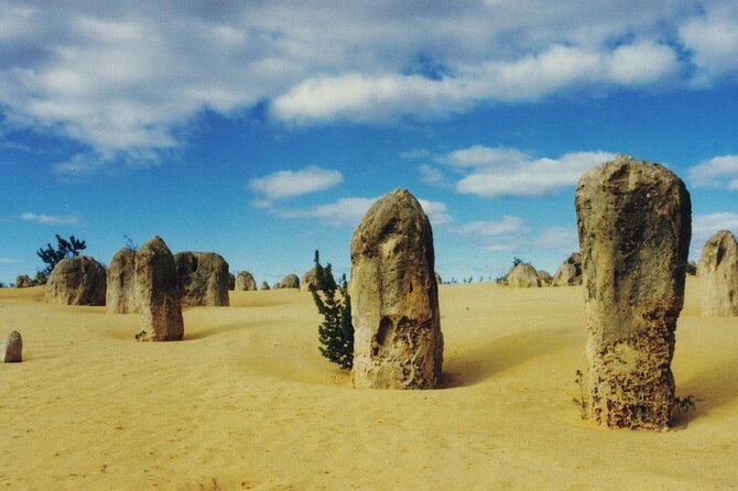 Private Snæfellsnes Peninsula day tour with 6+ Attractions - The Iconic Kirkjufell and Kirkjufellsfoss: Iceland’s Photogenic Peaks