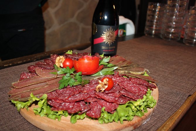 Private Sofia Tour with Unique Local Food & Drinks Experience - Exploring Sofia’s Top Landmarks with a Local Guide