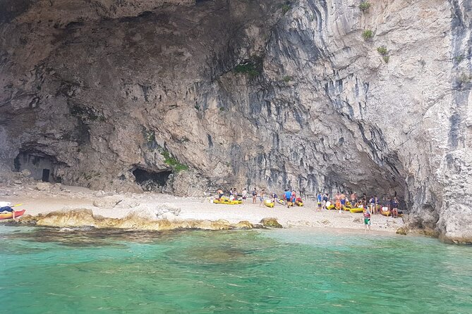 Private Speedboat Guided Tour: Explore the best of Dubrovnik Islands - Exploring Kolocep Island and the Blue Cave