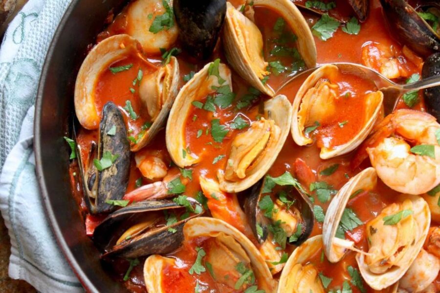 Private Split Tour: Local Bites & Seafood - Discover the Stories Behind Diocletian’s Palace and Old Town Streets