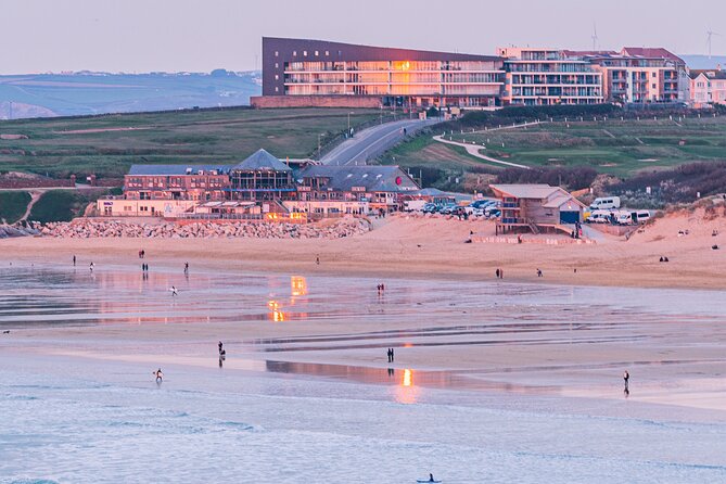 Private Surfing Lesson - Fistral Beach: A Prime Location for Surfing