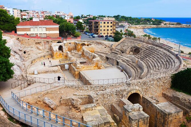 Private Tarragona and Sitges Tour with Hotel pick-up from Barcelona - Exploring Tarragona’s Well-Preserved Roman Monuments