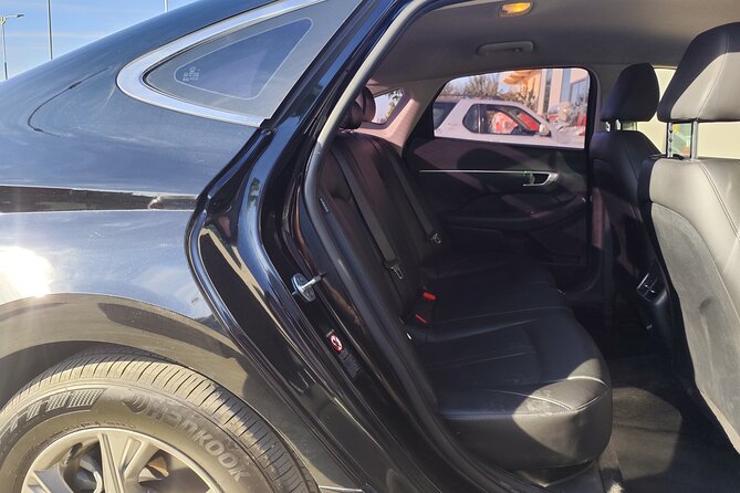 Private Tirana Airport Transfers - How the Service Ensures a Smooth Pickup and Dropoff