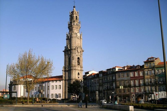 Private tour 2 days from 1 to 8 people to Porto - Aveiro- Nazaré- Óbidos - Discovering Porto’s local markets and religious sites