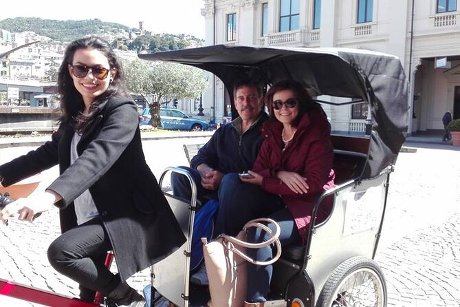 Private Tour and Lunch in a typical restaurant in old town - Exploring Via Giuseppe Garibaldi’s Elegant Dwellings