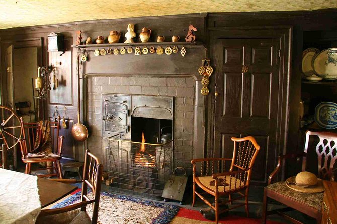 Private Tour: Beatrix Potter Afternoon Half Day All-Inclusive Tour with Expert - Esthwaite Water: Beatrix Potter’s Favorite Spot for Walking and Fishing