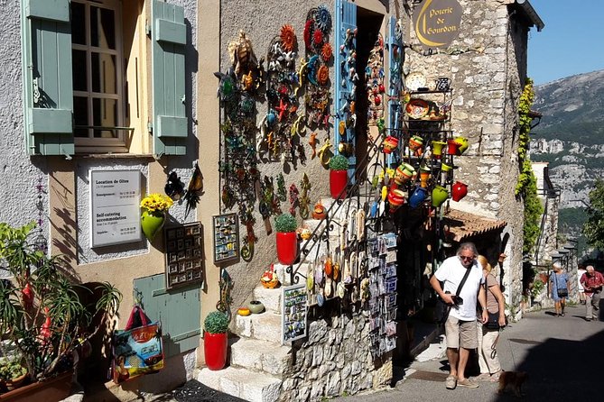 Private tour by private car: Grasse, Cannes, Antibes - Discovering Grasse’s Perfume Heritage at Fragonard