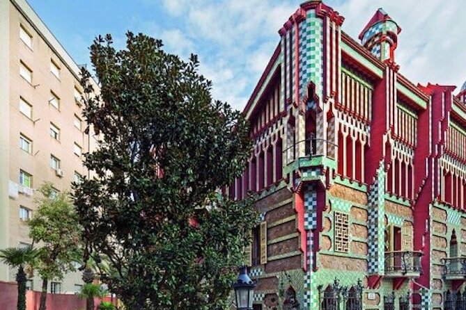 Private Tour Casa Vicens & Park Güell Tour with Official Guide - Casa Vicens: Gaudi’s First Masterpiece and UNESCO Site