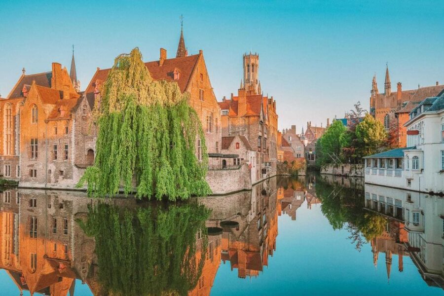 Private Tour: Ghent and Bruges From Brussels Full Day - Starting Your Day in Bruges: The Venice of the North