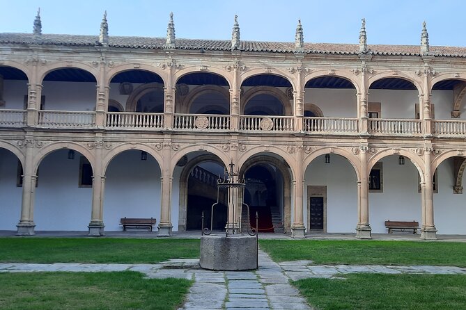 Private Tour in Salamanca Universitaria - Exploring the Escuelas Menores and the Cielo de Salamanca
