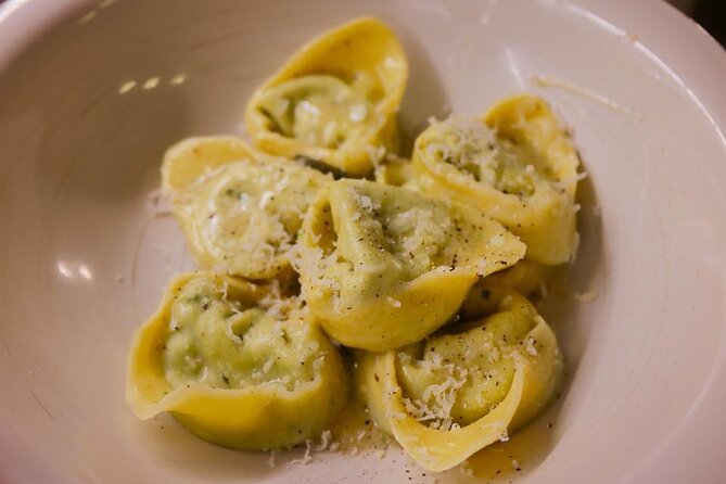 Private Tour of a traditional Acetaia, Modena tastes, and its UNESCO heritage - Exploring the UNESCO World Heritage Site of Modena Cathedral