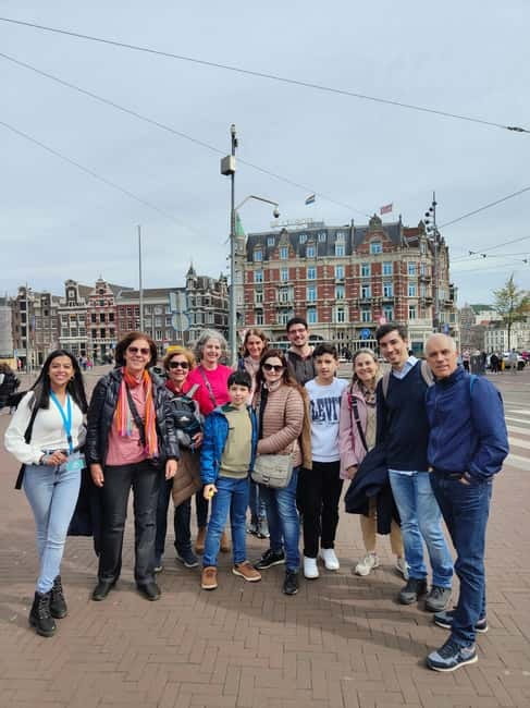 Private tour of Amsterdam with Portuguese-speaking guide - Visiting Dam Square and Learning About Amsterdam’s History