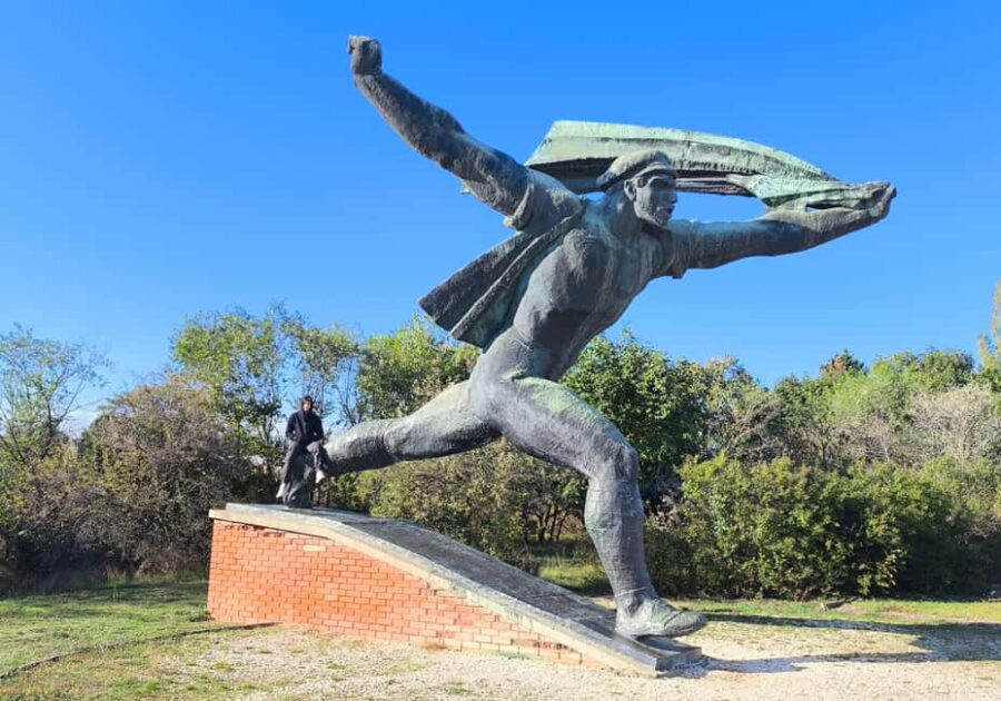 Private Tour of Communist Era Budapest - Journey into Suburbs and Industrial Heritage: Csepel Mvek and More